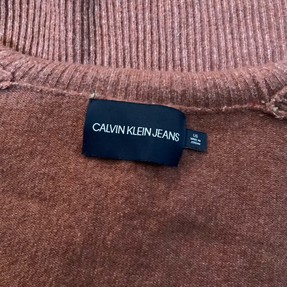 Comfy, soft turtleneck. - Picture 2 of 6